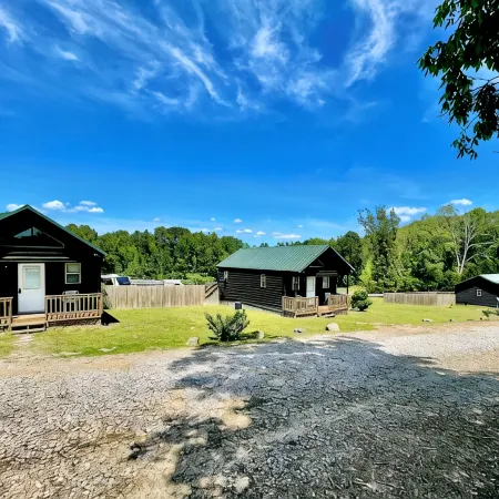 Cabin #3 • 1 Mile to DeGray Lake Hotels in Hot Spring County