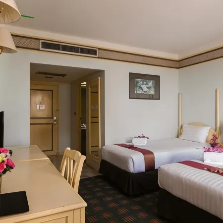 Diamond Plaza Hatyai Hotel Отели рядом с достопримечательностью «Рынок Сантисук»