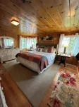Beautiful Year Round - Creekside Cabin - Near RMNP - Dog Friendly - Alphydda