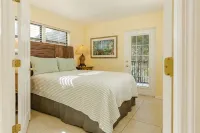 Private Beach Access Steps Away,  Pool, Outdoor Bar, 2 Golf Carts, 360 Views. - Pools