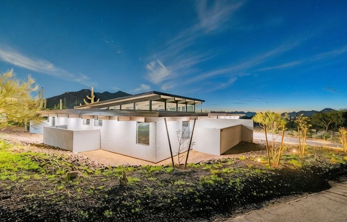 New Modern Custom Home, Located in Beautiful Carefree, Arizona