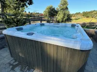 Rustic Elegance on Coyote Creek: A Solvang Sanctuary - Wifi
