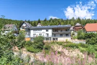 Stuub Langenbach - balcony