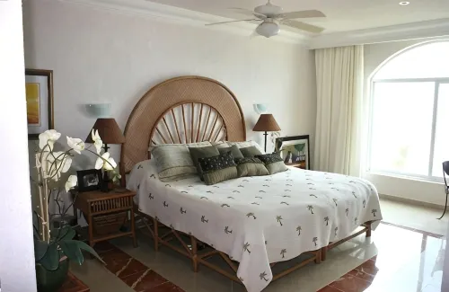 Affordable Luxury-Newly Renovated Beachfront Condo-Vacation Paradise - 2星級