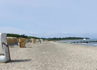Apartment with Lake View, Beach 250m, with W-Lan, Dishwasher, Microwave