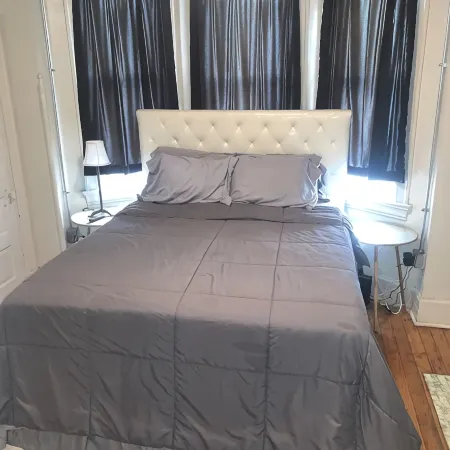 Apartment- Walnut Hills Business District