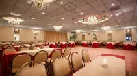 West Gate Inn Nyack - parking