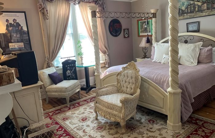 Inn Upon Moon River Plantation