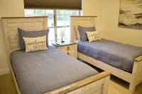Family-Friendly Home at the Heart of DFW- close to all popular attrations! - Kitchens