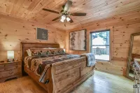#1 VIEWS BLACK-MT.- LUX LOG ESTATE. / HOT TUB / GAME ROOM / PET FRIENDLY / GATED - 발코니
