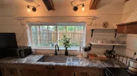 Modern Farm House Pensacola, FlCentrally located in the heart of Pensacola - Wifi