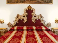 'Palazzo Rossi' Apartment 1A in the old town with balcony, FREE PARKING and WiFi - Apartments