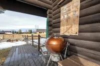 Cozy Teton Cabin - Chalets