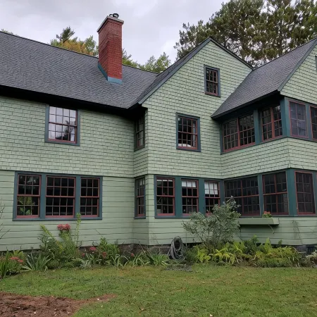 Adirondack Artist Retreat -spacious 5 bedroom w/ 9 person hot tub and more!