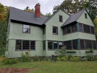 Adirondack Artist Retreat -spacious 5 bedroom w/ 9 person hot tub and more! - 4 estrellas