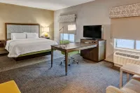 Hampton Inn & Suites San Jose Airport - Parkering