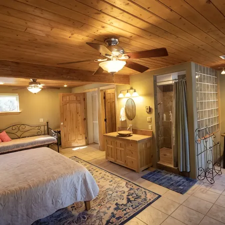 Chateau in the Pines: 3Bed, 2Bath Just 10 Min to Prescott Town Center