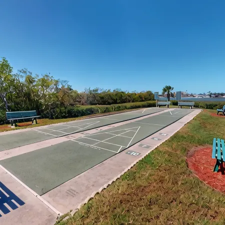Beautifully Updated 2 Bed / 1 Bath on Intercoastal