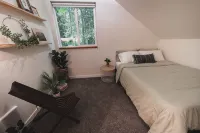 Green Cabin - Hot tub, EV, Fire Pit, Hammock - Alppimaja