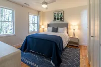 Warm Luxury in walkable downtown Durham (2.5 mi. from Five Pts. Plaza) - 露台