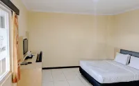 Permata Inn Slawi - parking