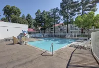 Motel 6 Santa Ana, CA - Irvine - Orange County Airport - Bãi biển