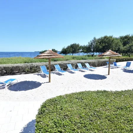 Brand New Listing!  Beautiful - Upscale newly remodeled Modern Tropical Oasis!