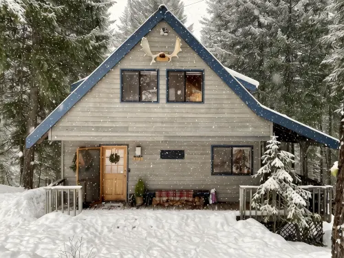 Hot tub,pool table,xc/downhill ski,near-Stevens Pass,Leavenworth,Lake Wenatchee - 부티크