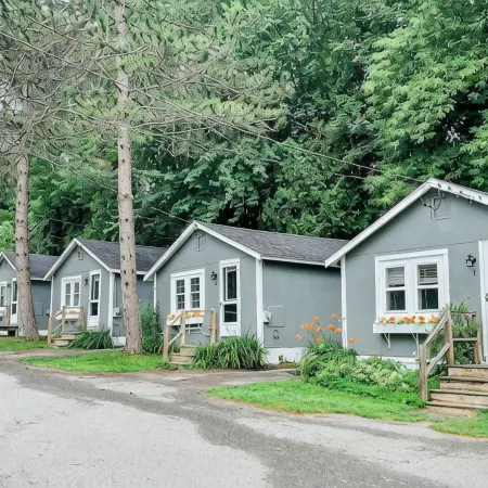 Cozy MaineStay Cottage #1 Hampden/Bangor
