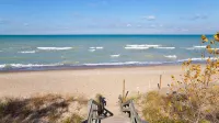 Big Family House 5 Minutes from Lake Michigan/Blue Chip Casino/Brewery/Wineries! - 3-Star