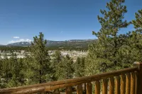 ENCHANTED CIRCLE LODGE-AWESOME MOUNTAIN VIEWS WITH HOT TUB AND SAUNA! - Mountain view