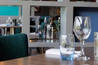 愛丁堡機場希爾頓逸林酒店 - 酒吧