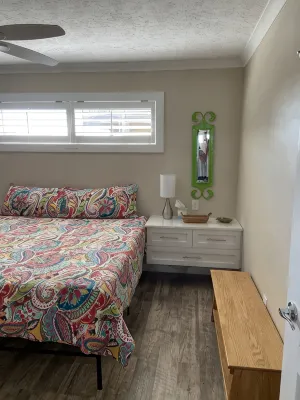 OCEANFRONT@The Lucky Duck- 100% renovated, clean, cozy & well-appointed. - 2-Star