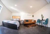 Tarantula Ranch - Death Valley Glamping & Vineyard - Homestays