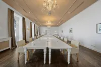HVD Boutique Hotel Oasis - 4-Star