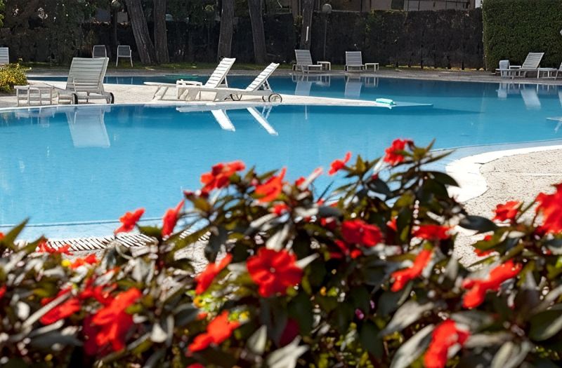 Hotel Bristol Buja