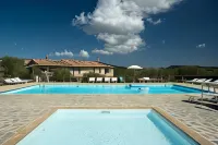 Tenuta Decimo - Il Borgo di Mariano - romantique