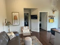 Bozeman Beehive - Boutique