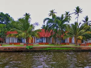 Punnamada Resort