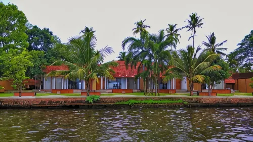 Punnamada Resort - 4 Sao
