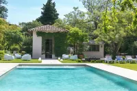 Demeures et Châteaux Hôtel l'Hermitage Hotels in Pernes-les-Fontaines