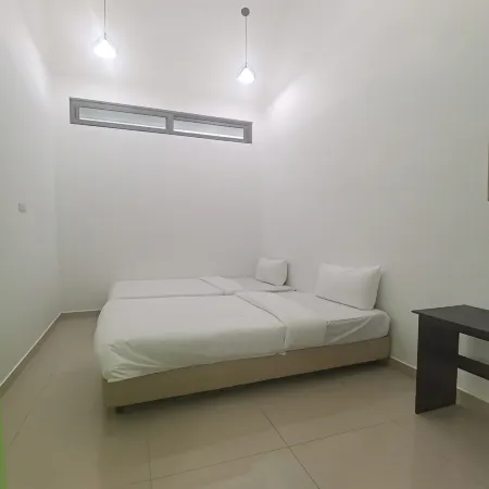 YY48 Hotel 2 Mins Walk from Masjid Jamek LRT Station