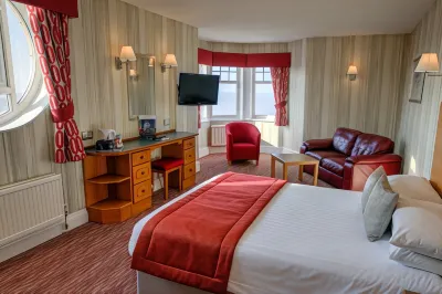 Cliffs Hotel