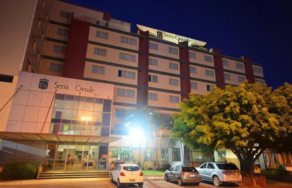 塞拉內格拉大酒店