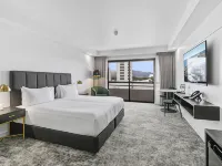 ذا بينسون هوتل Hotels near منتزه كيرنز