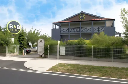 B&B Hotel Amiens Отели в г. Корби