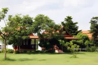 Plaifah Resort Ubon Các khách sạn ở Pho Sai