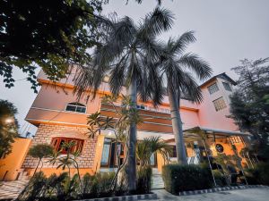 Hotel Ambavgarh Palace