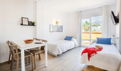 Apartamentos Flor Los Almendros