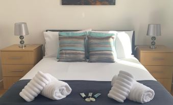 Sherwood- Nottingham Castle- Contractors- Free Parking- Long and Short Stays